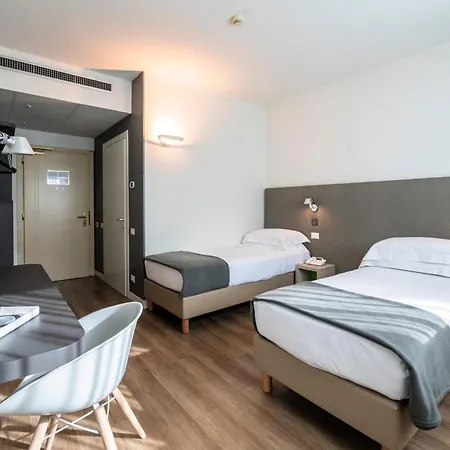 Airport Bergamo Hotel 4*