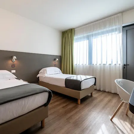 Airport Bergamo Hotel 4*