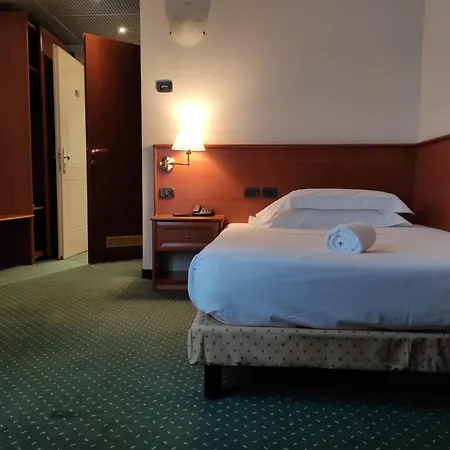 Airport Bergamo 4* Bagnatica