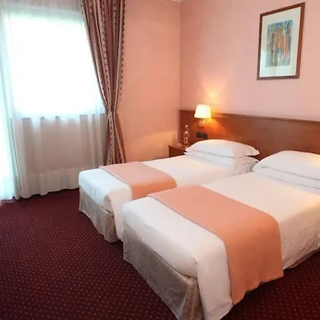 Airport Bergamo 4* Bagnatica